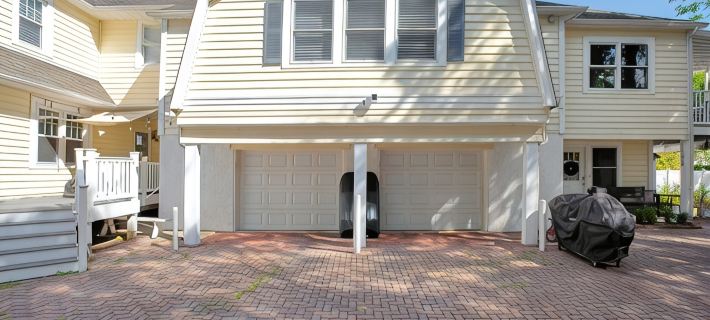 Charming Historic Home <.75Mile to Navy Stadium, 1Mile to Usna and Downtown Hotels in Annapolis