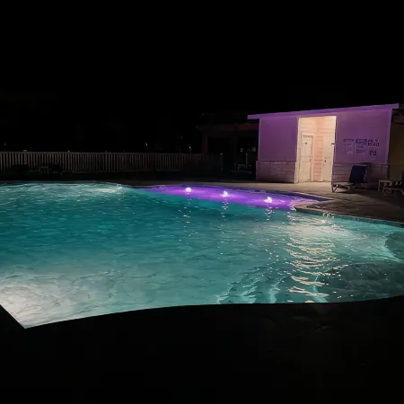 Relaxing Family Retreat w/ Pool - Close to Beach, Fishing & Port A Ferry