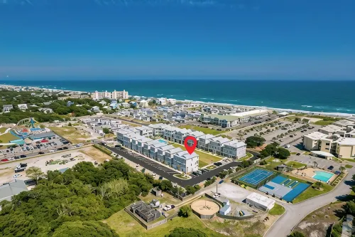 Just steps away - beach, pool, & attractions on the Emerald Isle! New Home. - 3-Star