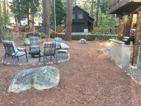 Spacious Tahoe home w/hot tub just 3 blocks to Kings Beach