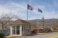The Depot Loft at Shenandoah - 3-Star