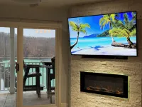 Lakefront Parkview Bay Condo/Amazing Views/Boat Slip - 4-Star