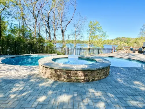 Massive Lakehouse - Infinity Pool, Hot Tubs, Dock, Firepit - 4-نجوم