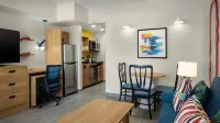 Home2 Suites by Hilton Outer Banks Kill Devil Hills
