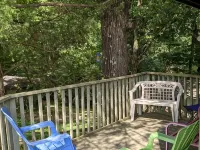 Tree House Condo! Great Location! Steps From Campus! - balcony