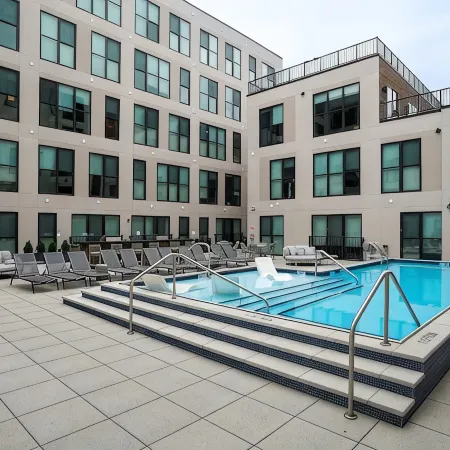 Luxury Apartment in Downtown with/Pool/Gym/Rooftop