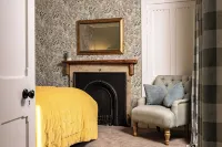 The Lodge on Scottish Estate - wood burner - dogs welcome - Boutique