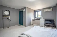 Hwaseong Maria Pension - Homestays