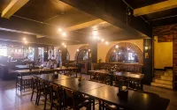 Surya Asia Hotel - 早餐