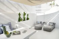 Adastra Ithaca Luxury Suites