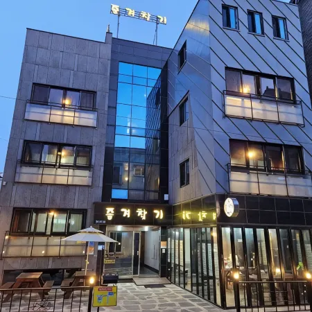 Boryeong Daecheon Favorite Pension