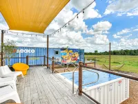 FlopHouze Shipping Container Hotel - Pools