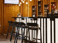 Hotel Metropol Hoteles cerca de Plaza Defilad