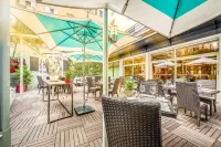 Hôtel Montaigne & Spa - Bữa sáng