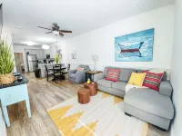 Salty Life is a spacious townhome. - Wi-Fi