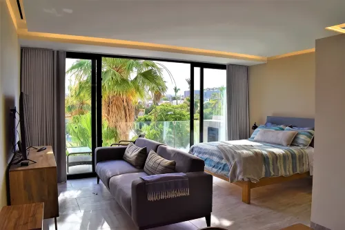 Intimate & Bright Studio w/ Rooftop Pool in the Art District San Jose Del Cabo
