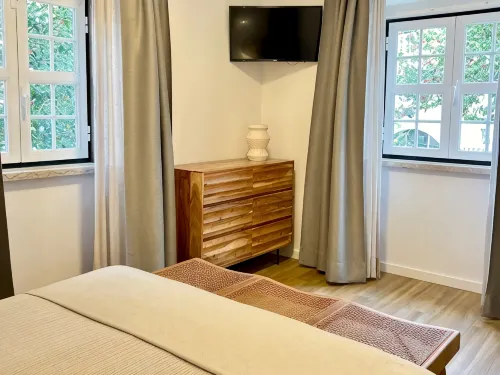 Villa Inn Sintra | Private Garden Retreat - Condos