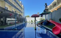 Grand Pacific Pangandaran - Pools