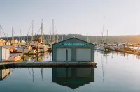 Cozy Curated Poulsbo Waterview Haven