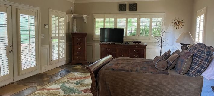 3-bedroom house in charming White with WiFi and AC. Lakefront lake Allatoona Hotels in Bartow County