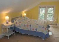 Mark of Design Farmhouse Retreat - 4-Star
