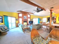 Have Loads of Fun at Oceanside Cottage in Corolla! Start your vacation now!