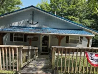 The Lakeview Cabin - Homestays