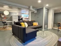 Charming 1-bedroom apartment in the heart of vibrant Foster-Powell, SE Portland - Apartments