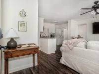 TigerTown Retreat - Comfort Minutes from Campus Hotels in Clemson