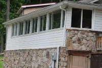Cozy Mountain Cabin near Ohiopyle, Hot-Tub