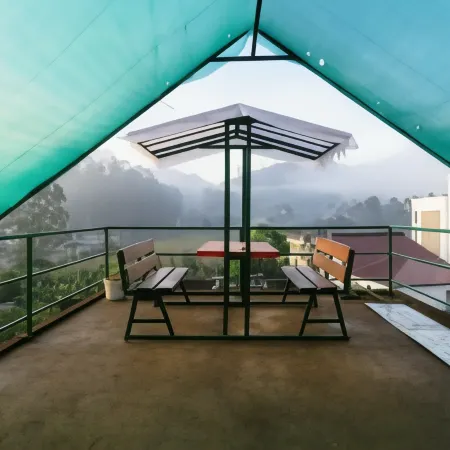 Greenview Holiday Inn