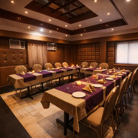 Raja Hotel Kalyan