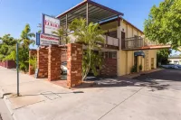 Elkira Court Motel Hotel di 