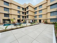 Hotel Prince Garden Daman Hotel di Vapi
