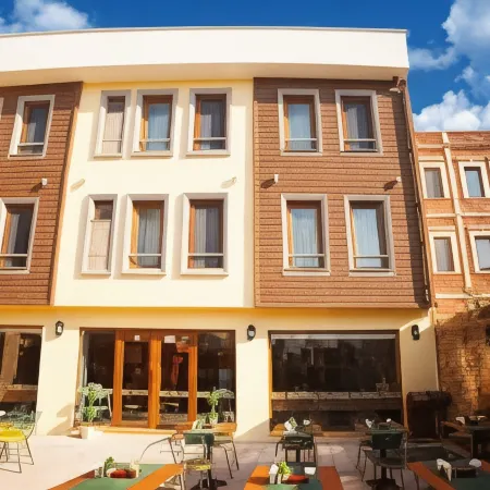 Set Özer Hotel