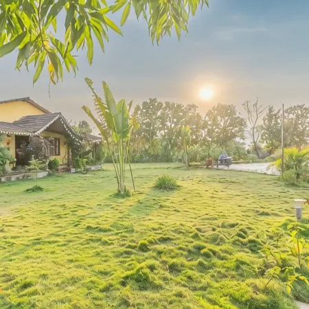 Ellow Stay by Mohan Farm, Khopoli