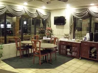 Colonie Inn and Suites Hotels in Latham