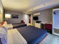 هوت ٕ إكس فوروم بوينافيستا سي ديكسس ترايدمارك باي ويندام Hotels near سان رافائيل