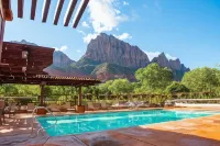 Cable Mountain Lodge