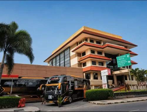 The Naripan Hotel - ที่มีบาร์