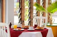 Nican Resort Hotel Seguku Entebbe - Mountain View