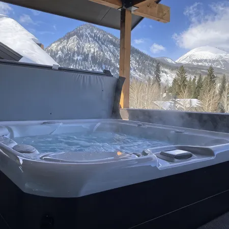NEW! Single family home w/ Rooftop Deck & Salt Water Hot Tub