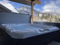 NEW! Single family home w/ Rooftop Deck & Salt Water Hot Tub