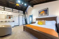 Vista Verde: Yosemite - Sleeps 12 - Game Room - Spa - Hytter