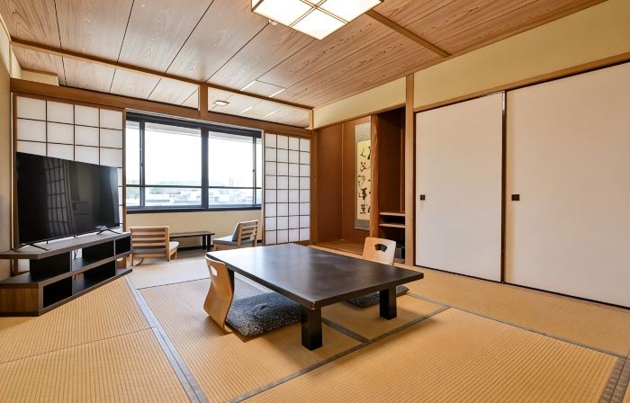 Hitoyoshi Onsen Nabeya
