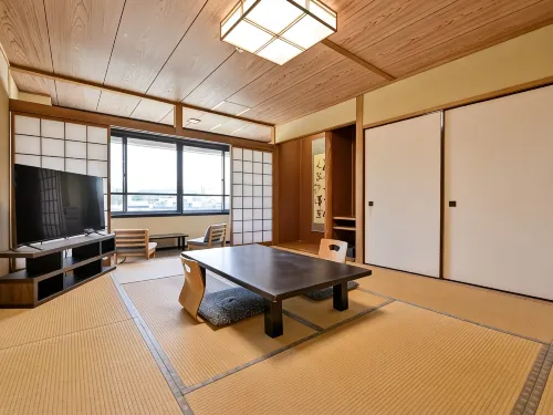 Hitoyoshi Onsen Nabeya - balneario