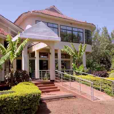 Green Hills Lodge Hotel Exterior