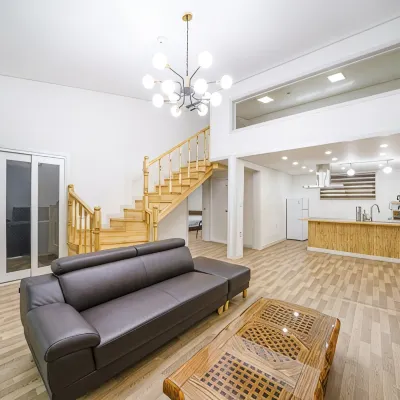Jecheon White Pool Villa Hotels near Pinocchio Resort