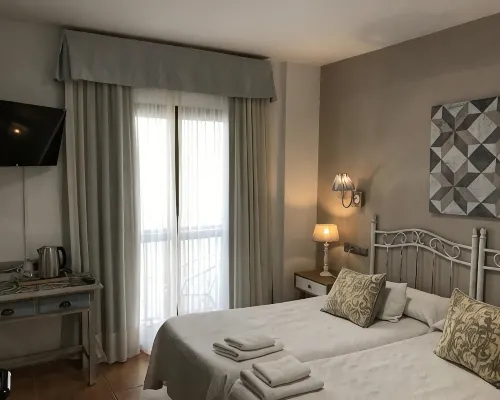 Macavi Hotels in Rota