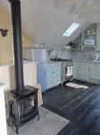 Historic 1887 Carriage House Located On Landmark Property - 4-Star